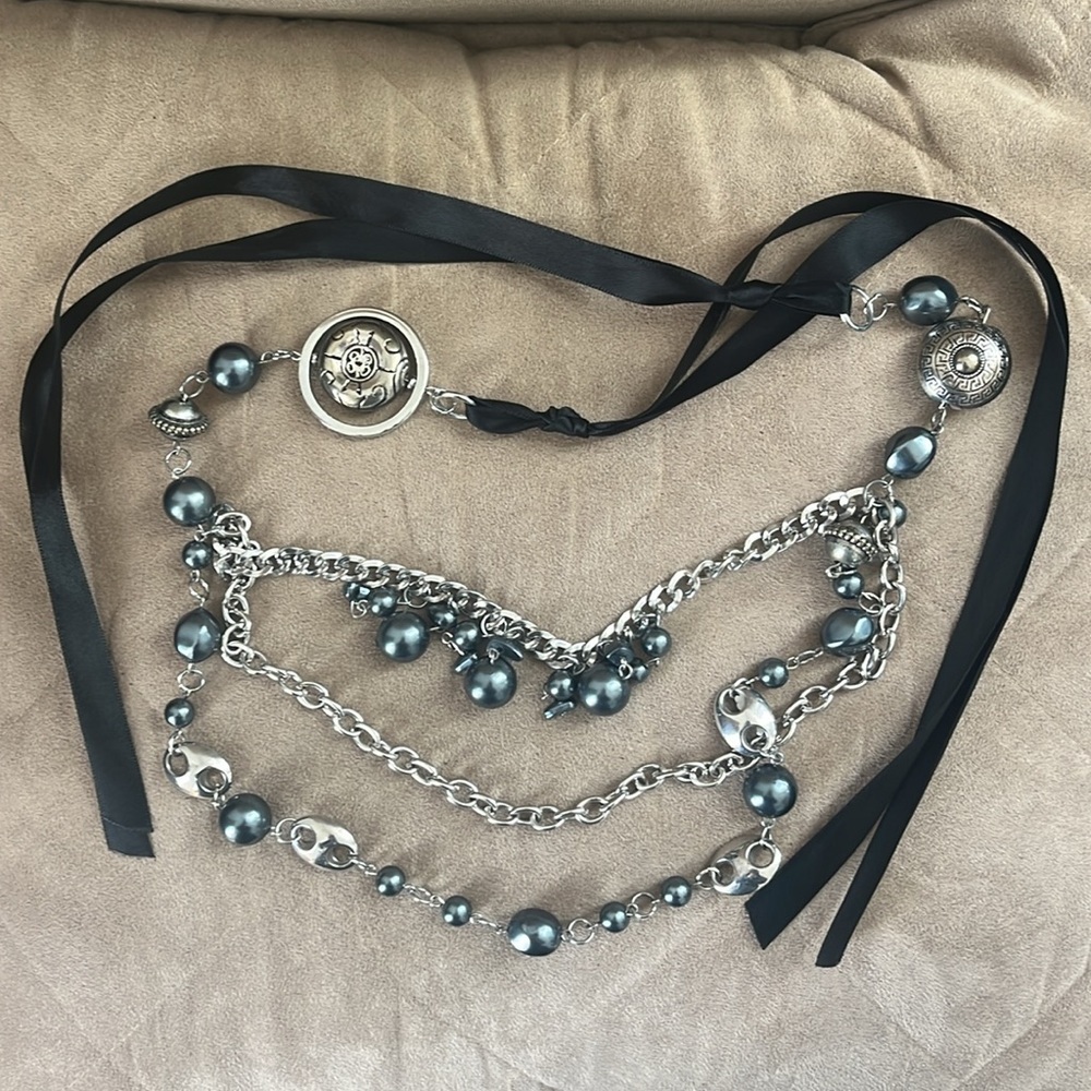 Ribbon Three Tiered Necklace with Gray Dangle Beads and Silver Beaded Links - Picture 10 of 10